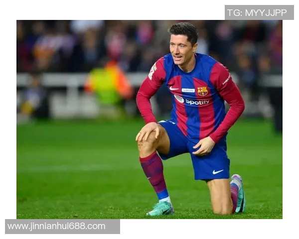 西甲最新积分榜巴萨暂时领先皇马明日客战赫罗纳争夺榜首 西甲最新积分榜巴萨暂时领先皇马明日客战赫罗纳争夺榜首