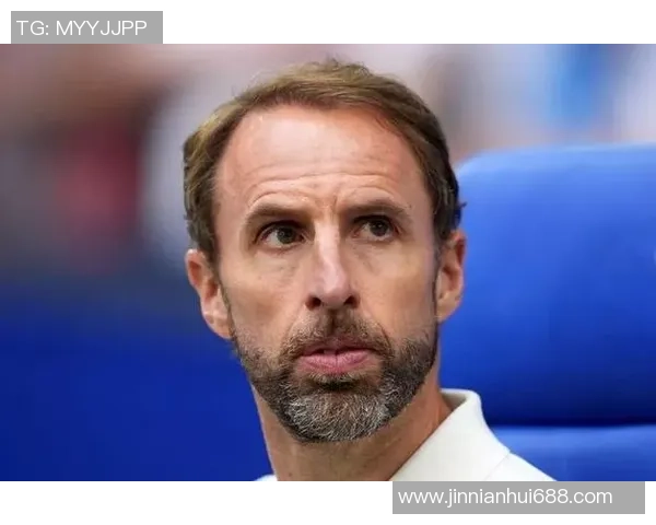 索斯盖特被视为阿莫林接班人但他暂不急于重返教练岗位 索斯盖特被视为阿莫林接班人但他暂不急于重返教练岗位