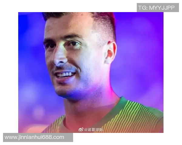 佩尼亚谈加盟埃尔切感受与老队友重聚的喜悦与主帅战术的契合