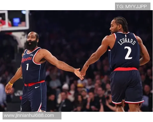 快船成功清理保罗合同获高评分米勒桑德斯转会即将完成 快船成功清理保罗合同获高评分米勒桑德斯转会即将完成