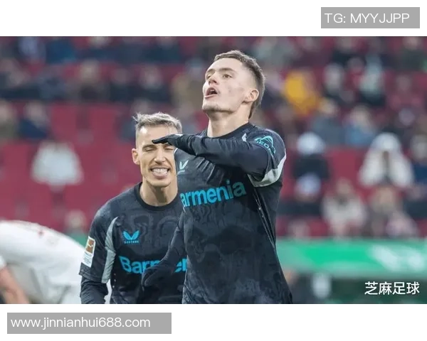 拜仁开季连胜追平AC米兰纪录孔帕尼海报引发球迷热议